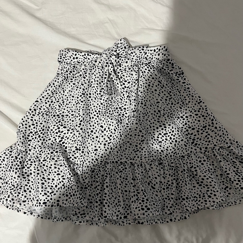 Girls Polkadot skirt , Size 8 years old in girls
